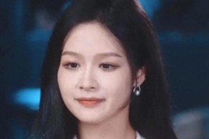 短剧女主余茵回应容貌攻击：自信与高情商化解争议